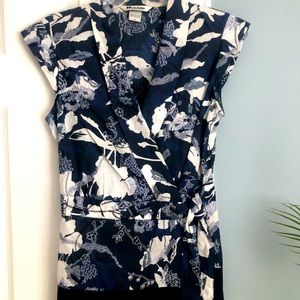 Nygard Collection beautiful silk-like short sleeve side tie blouse w camisole